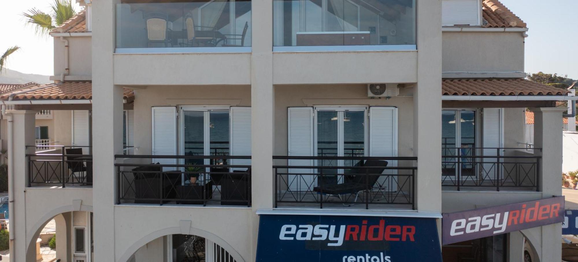 George Beachfront Apartments Lithakia  Eksteriør billede